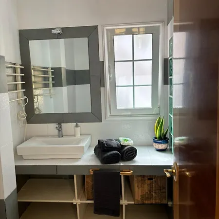 Agradable Casa Con Terraza * Сан-Кристобаль-де-Ла-Лагуна