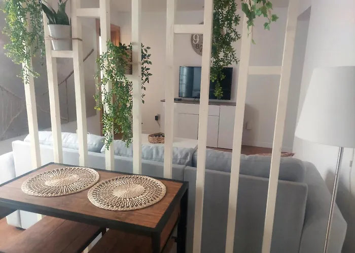 Lägenhet Agradable Casa Con Terraza